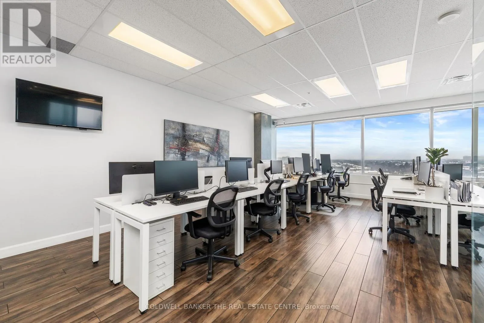 812 - 7191 YONGE STREET