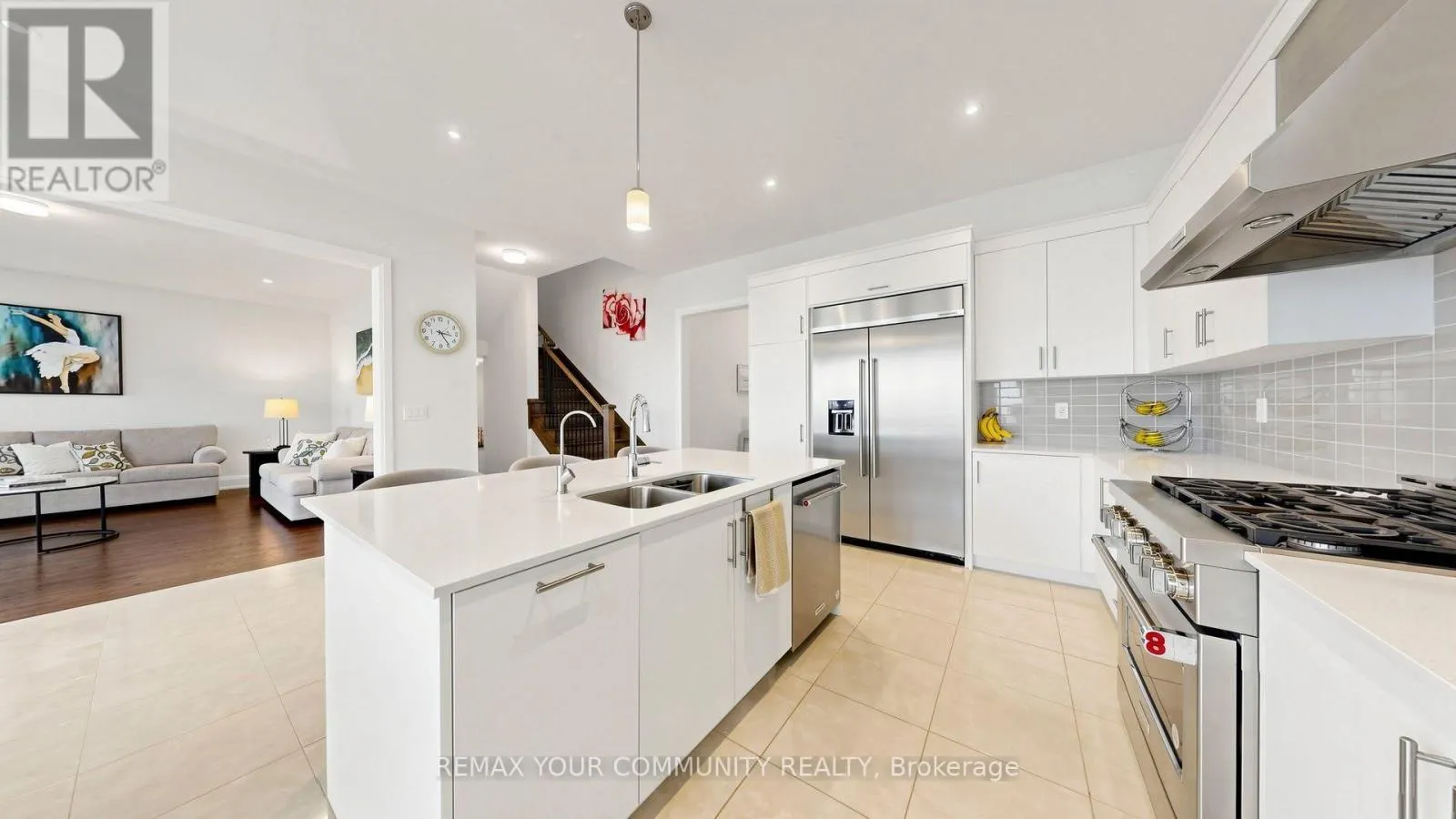 9 BACKHOUSE DRIVE