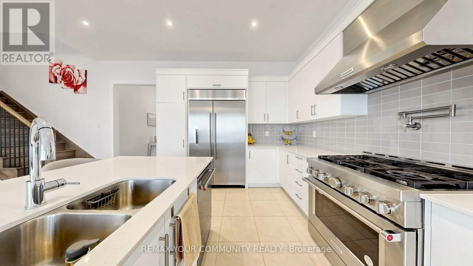 9 BACKHOUSE DRIVE