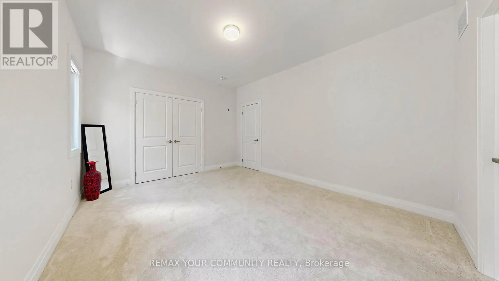 9 BACKHOUSE DRIVE