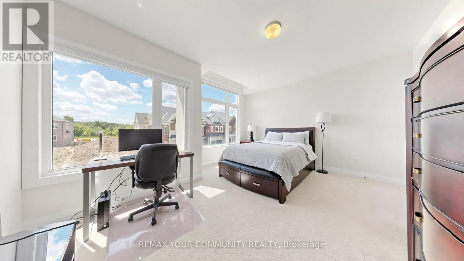9 BACKHOUSE DRIVE