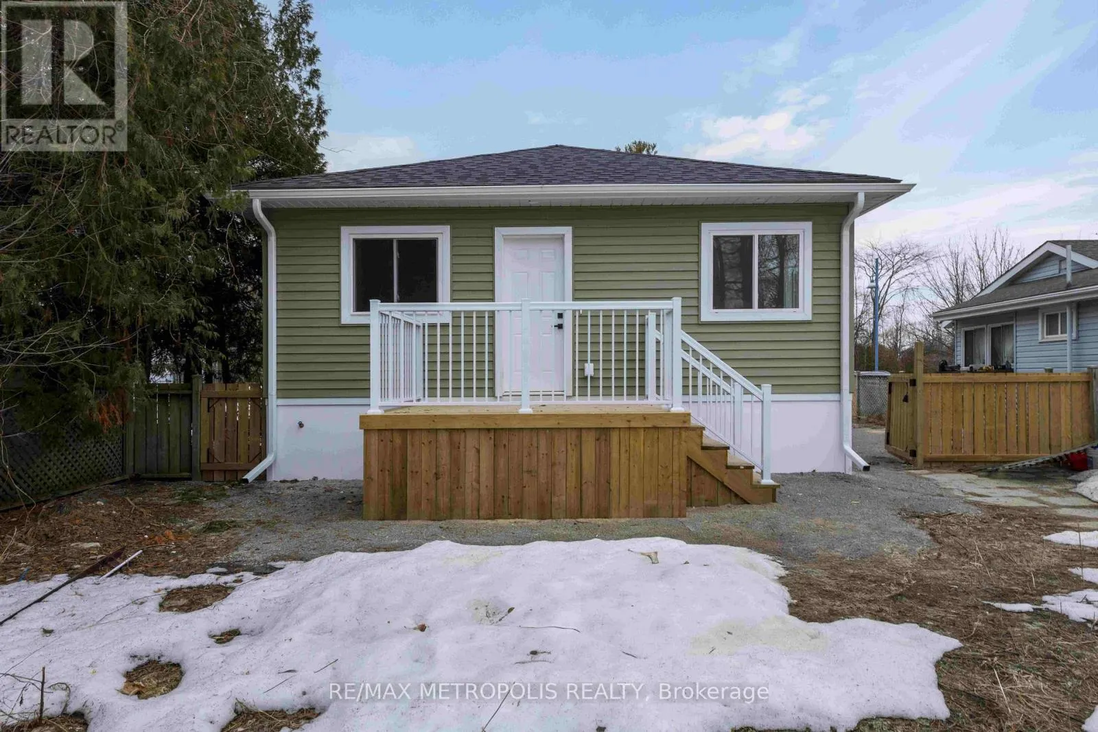 759 INNISFIL BEACH ROAD