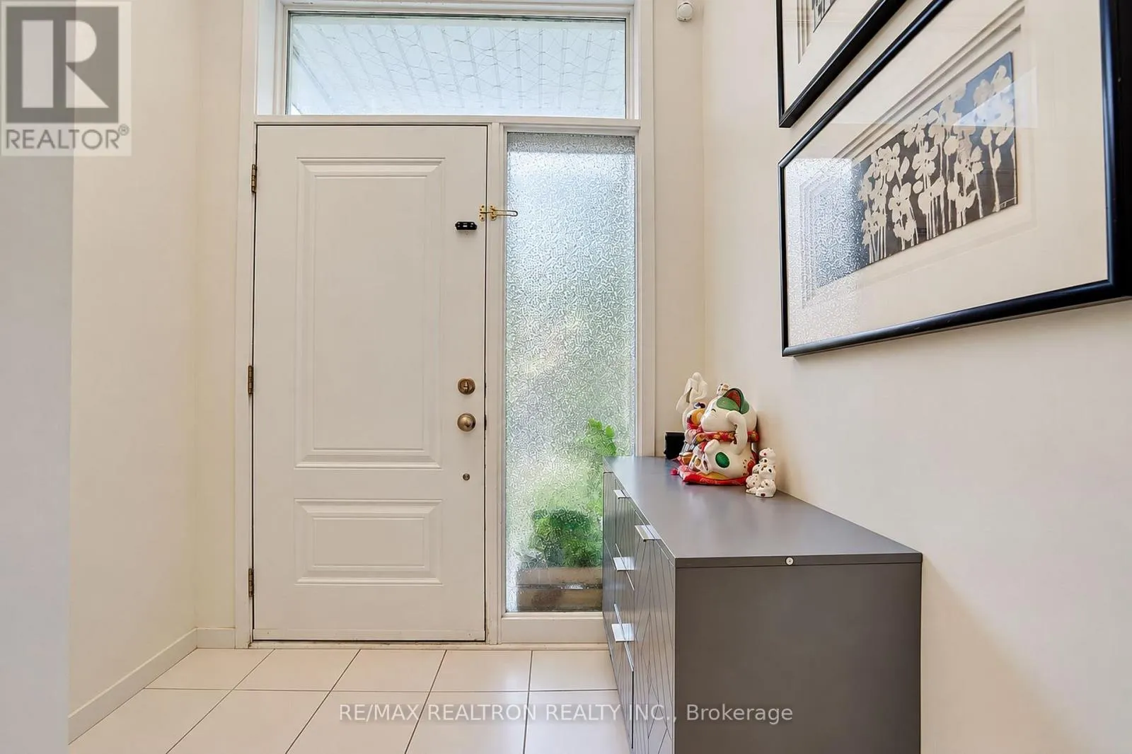 57 ARMILLO PLACE