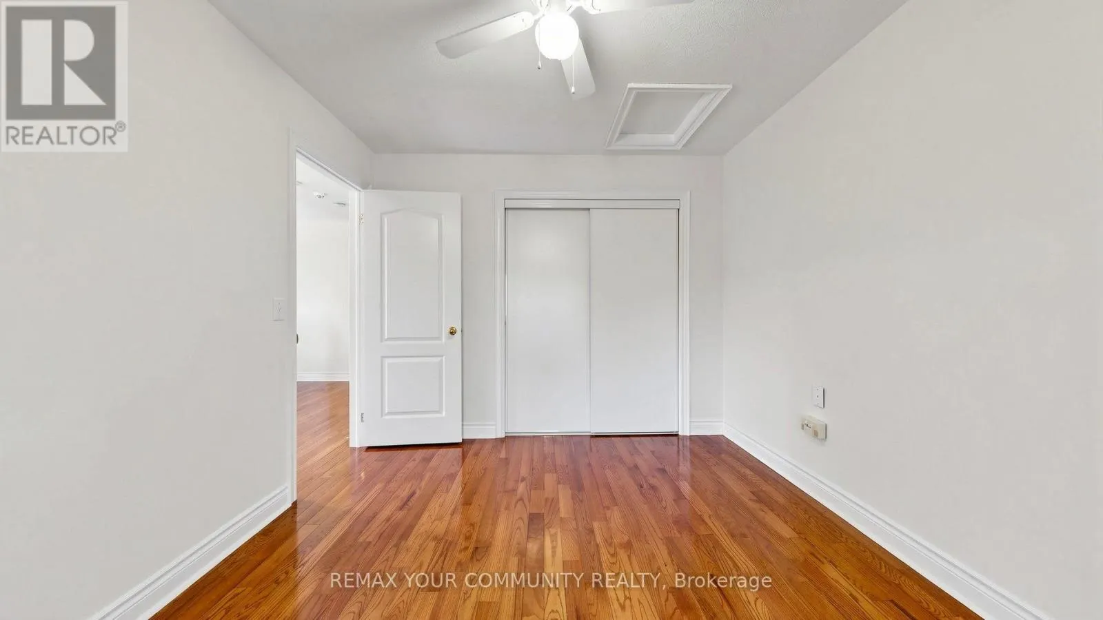 45 MANORWOOD DRIVE