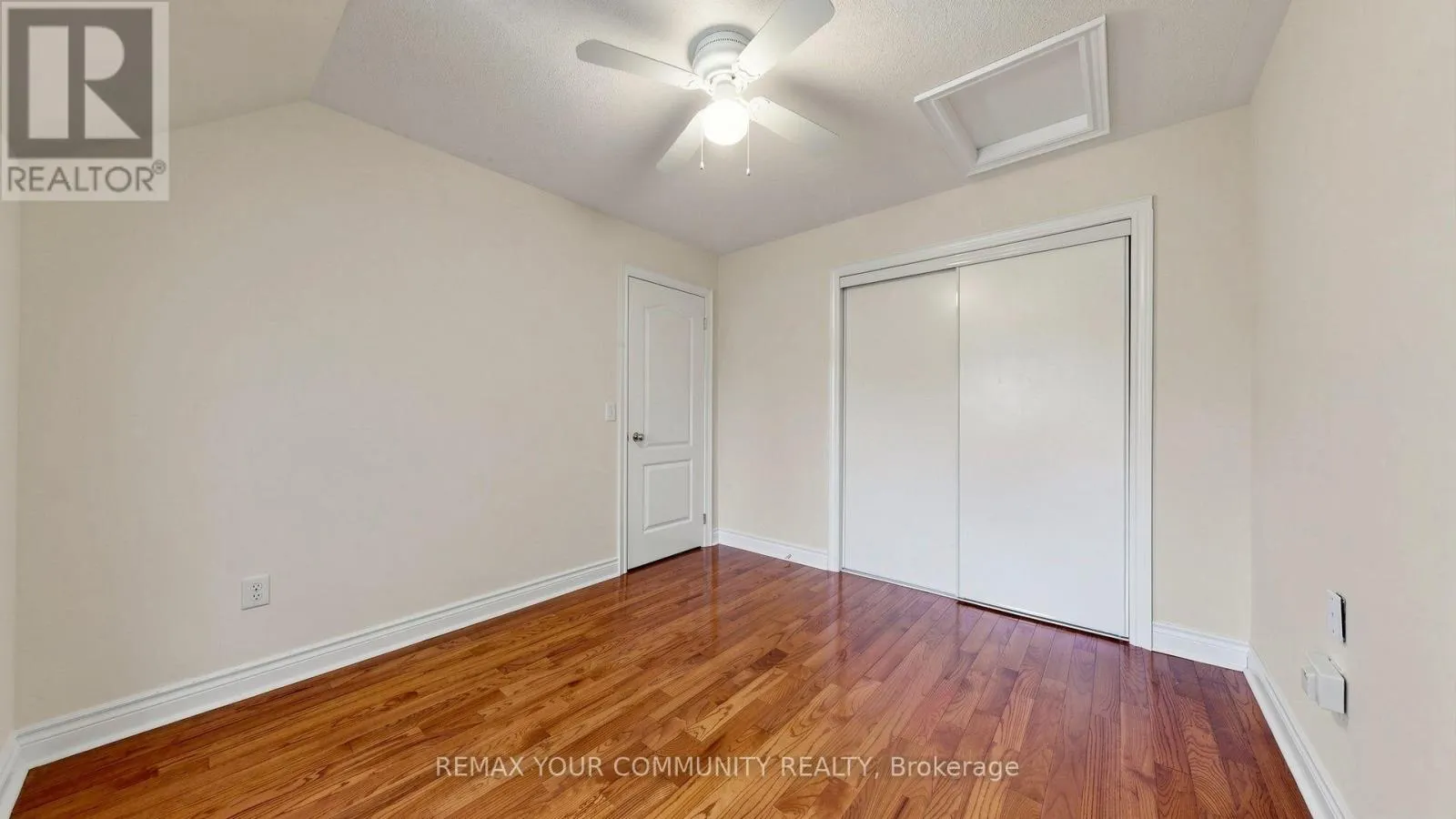 45 MANORWOOD DRIVE