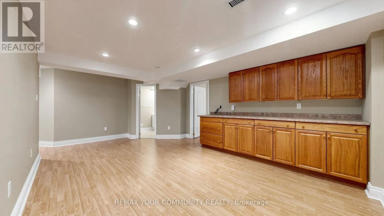 45 MANORWOOD DRIVE