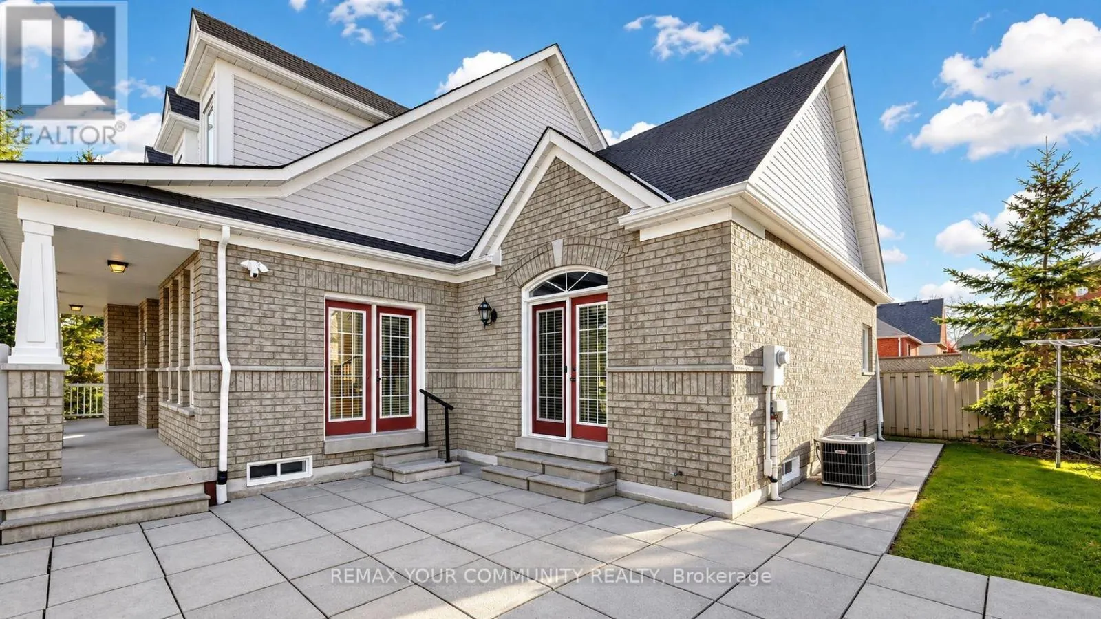 45 MANORWOOD DRIVE