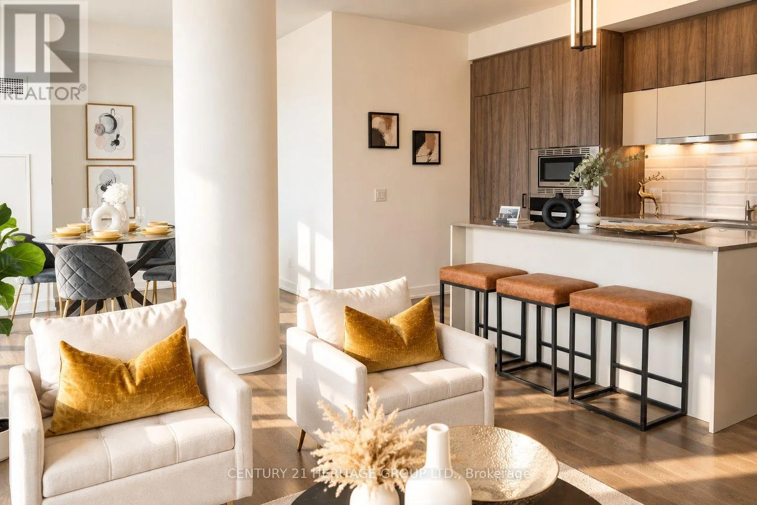 325 - 8888 YONGE STREET