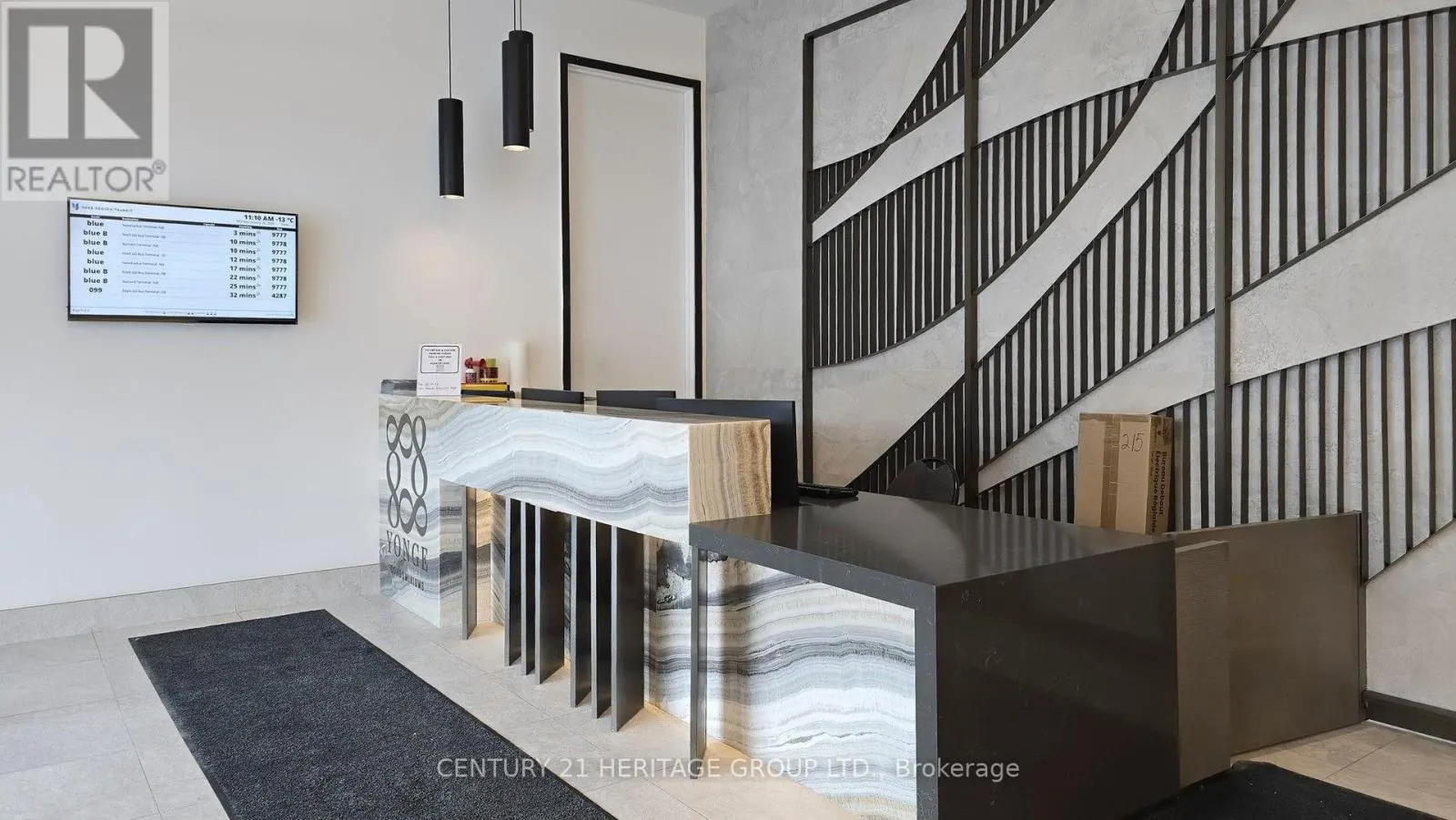 325 - 8888 YONGE STREET