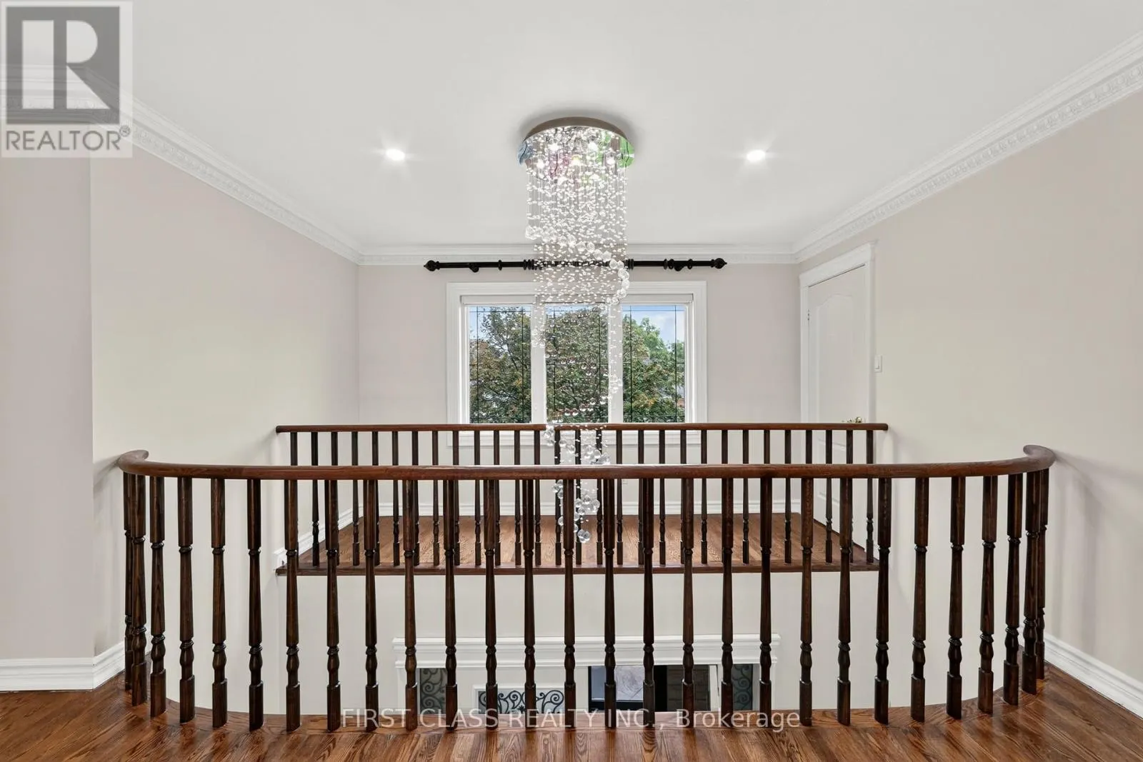 67 BLACK WALNUT CRESCENT