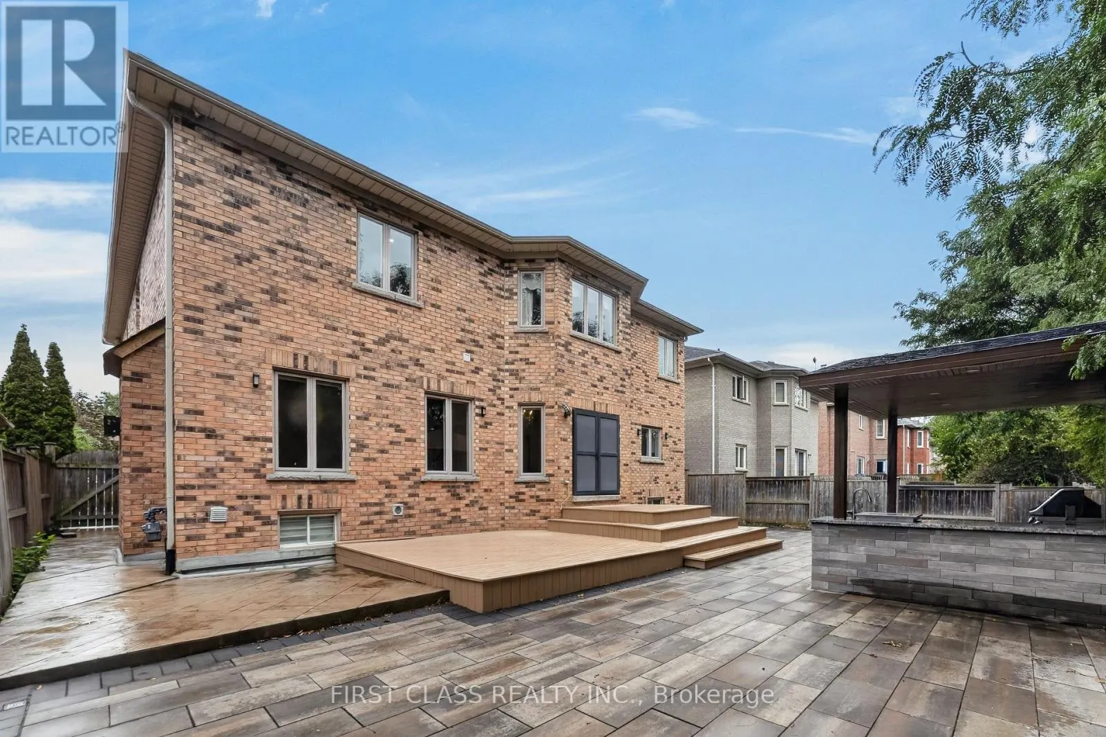67 BLACK WALNUT CRESCENT