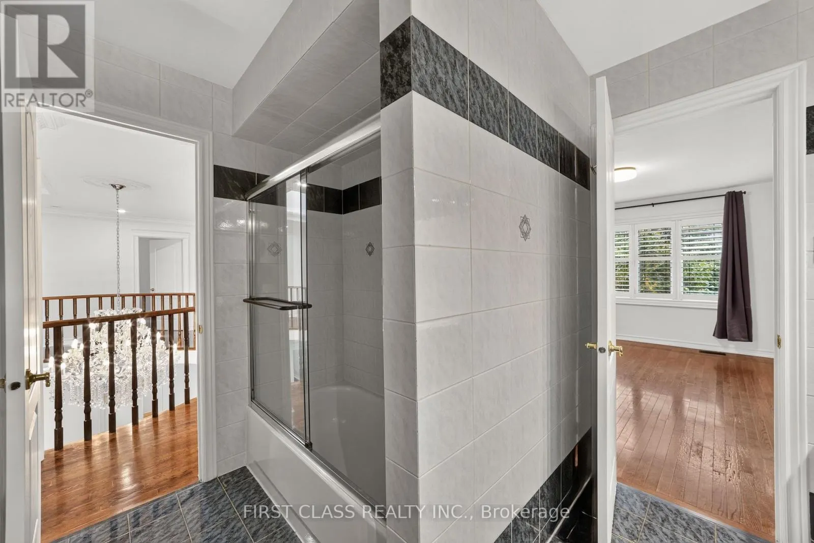 67 BLACK WALNUT CRESCENT
