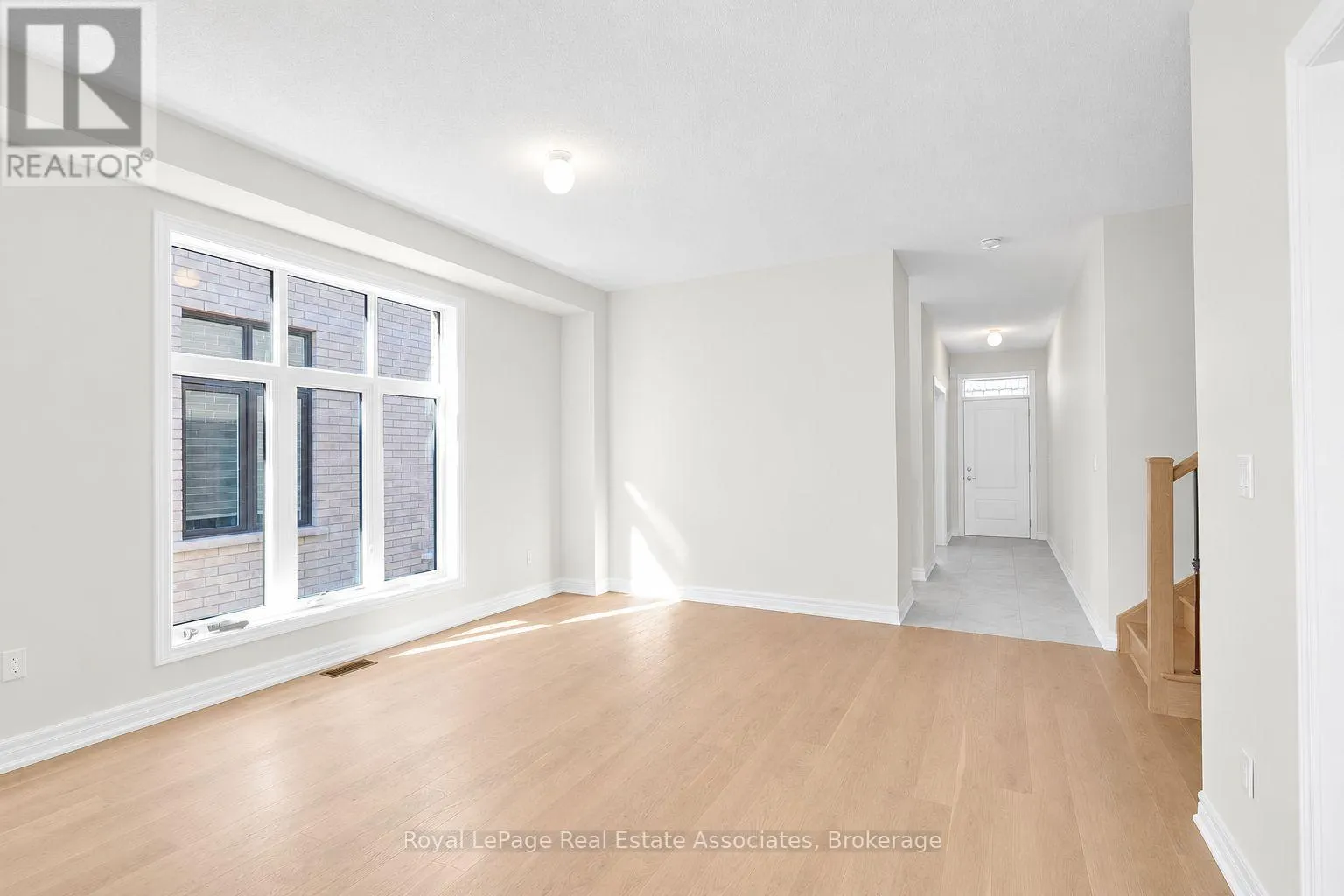 1418 DAVIS LOOP