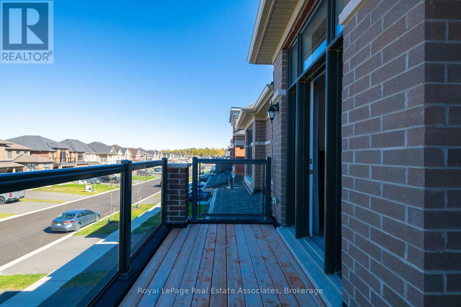 1418 DAVIS LOOP