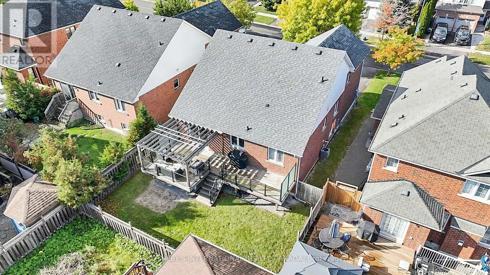 4 BRECKEN DRIVE