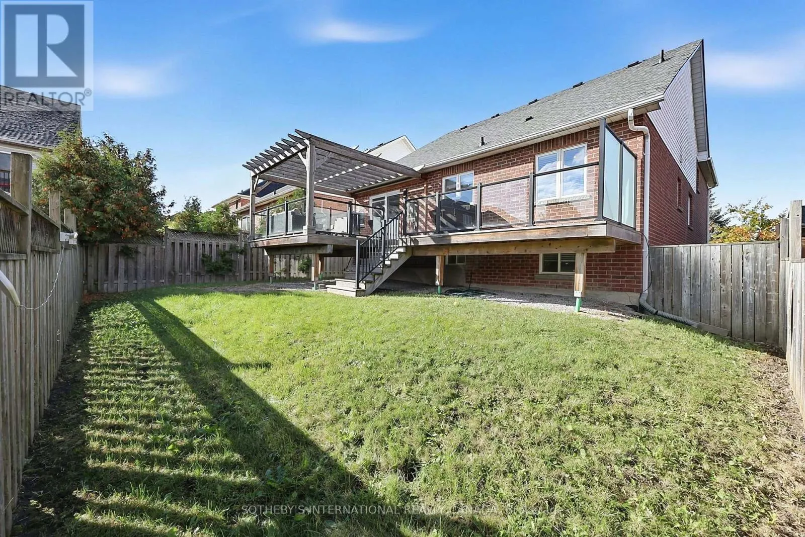 4 BRECKEN DRIVE
