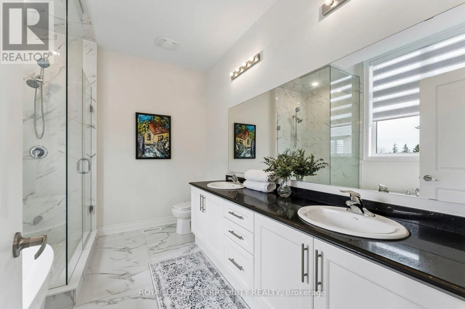 7 BALLANVIEW COURT