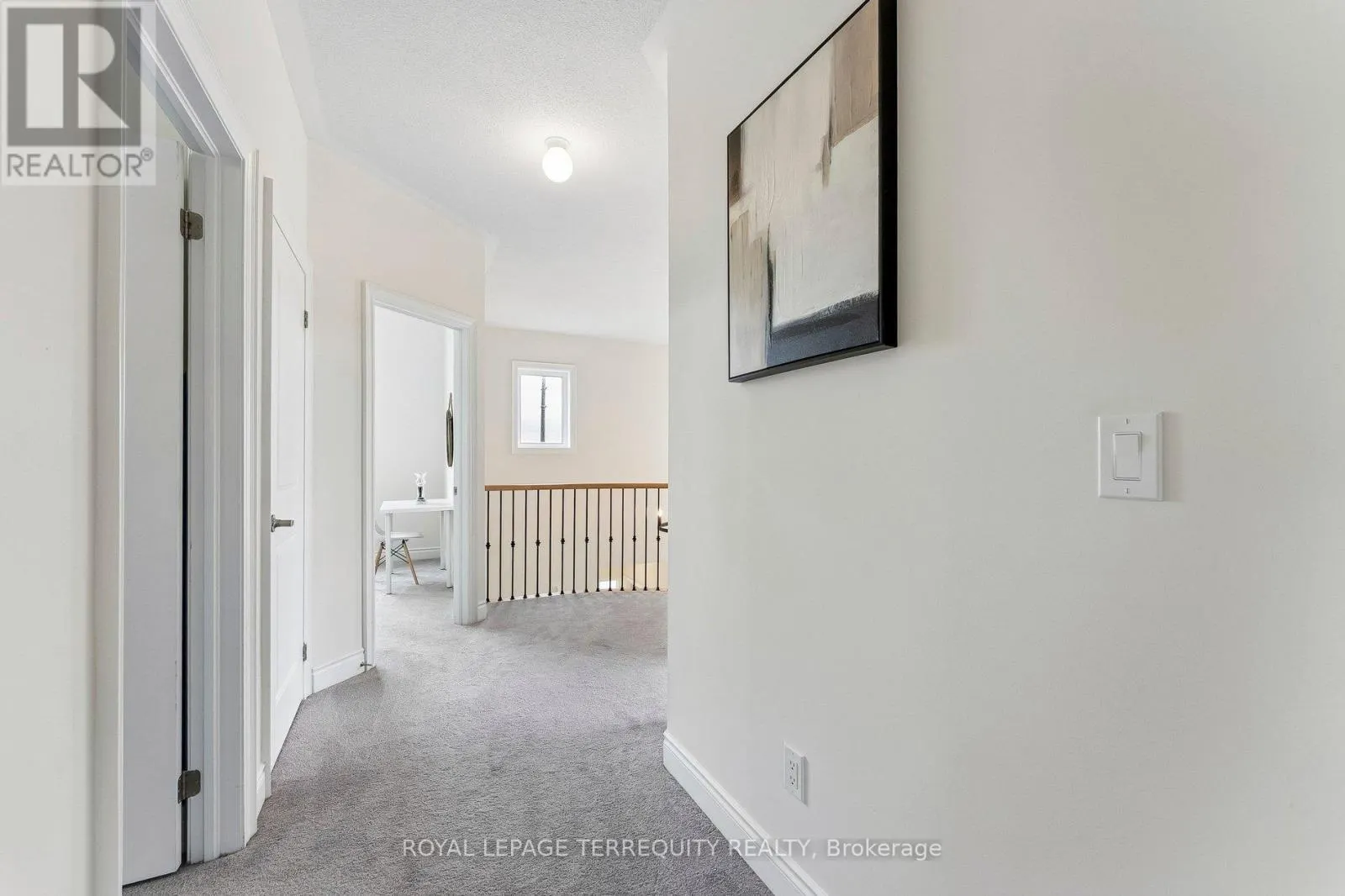7 BALLANVIEW COURT