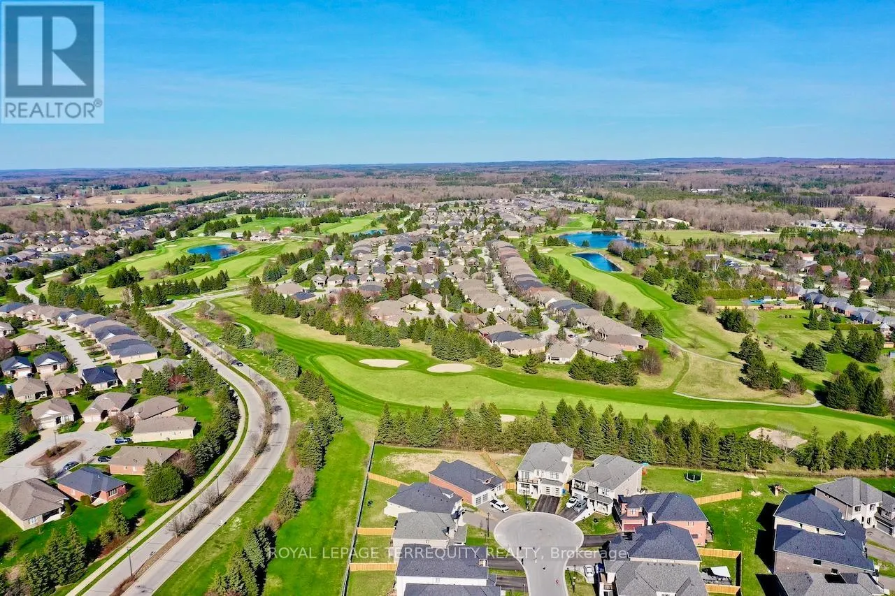 7 BALLANVIEW COURT
