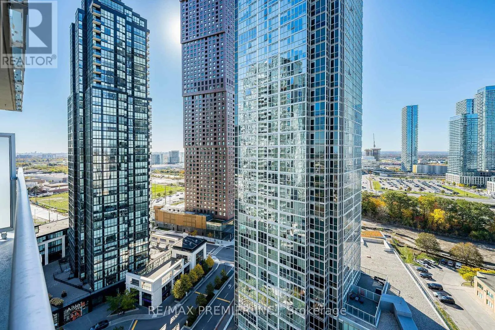 1805 - 2908 HIGHWAY 7 ROAD