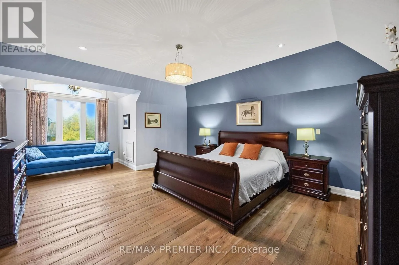 31 MALAREN ROAD