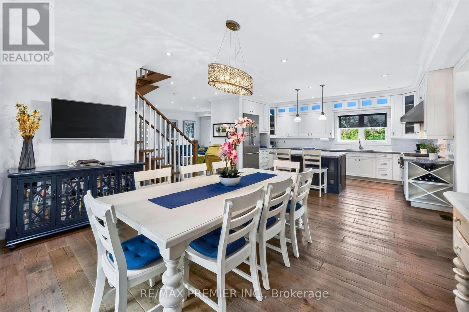 31 MALAREN ROAD