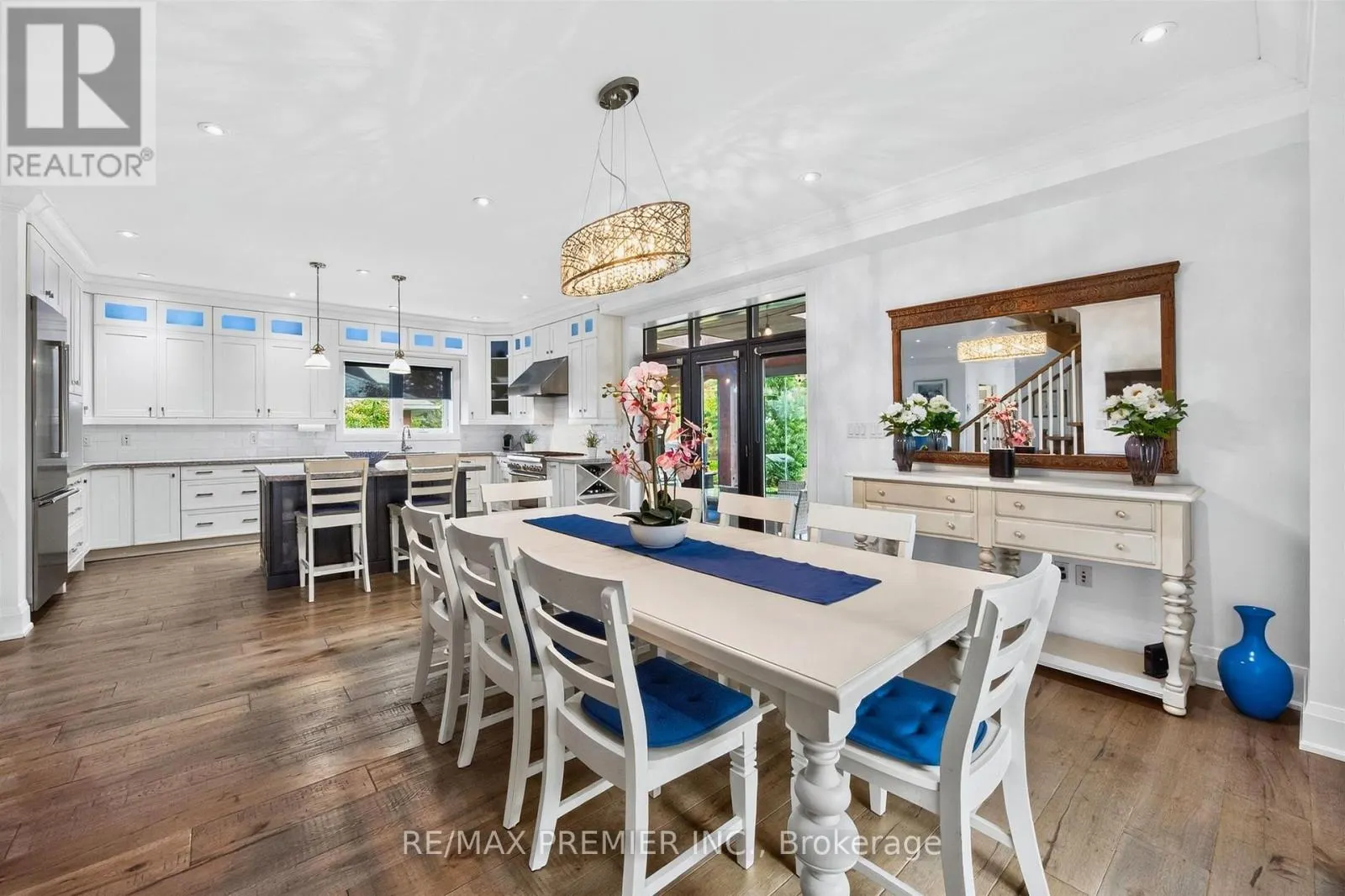 31 MALAREN ROAD