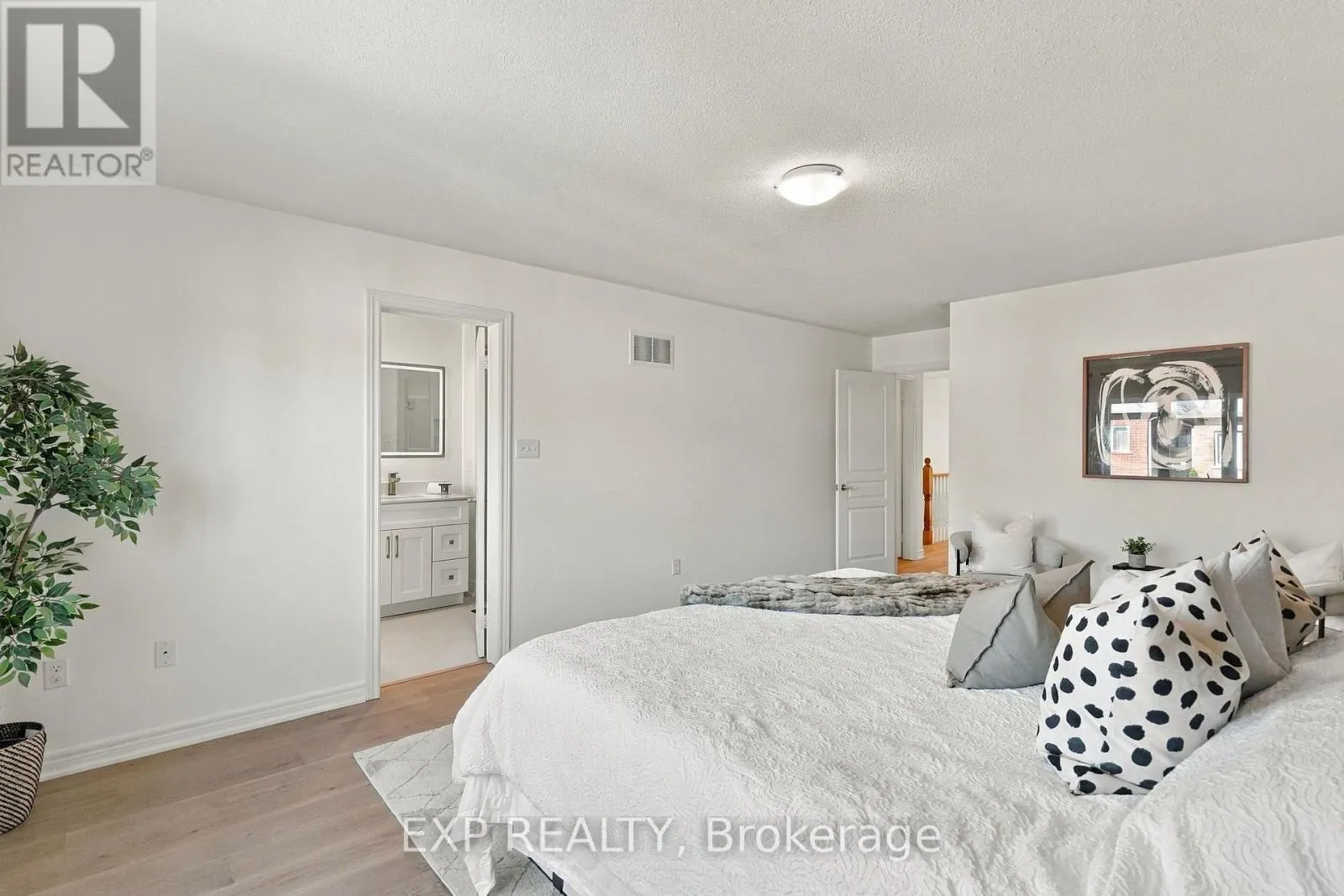 262 WILFRED MURISON AVENUE
