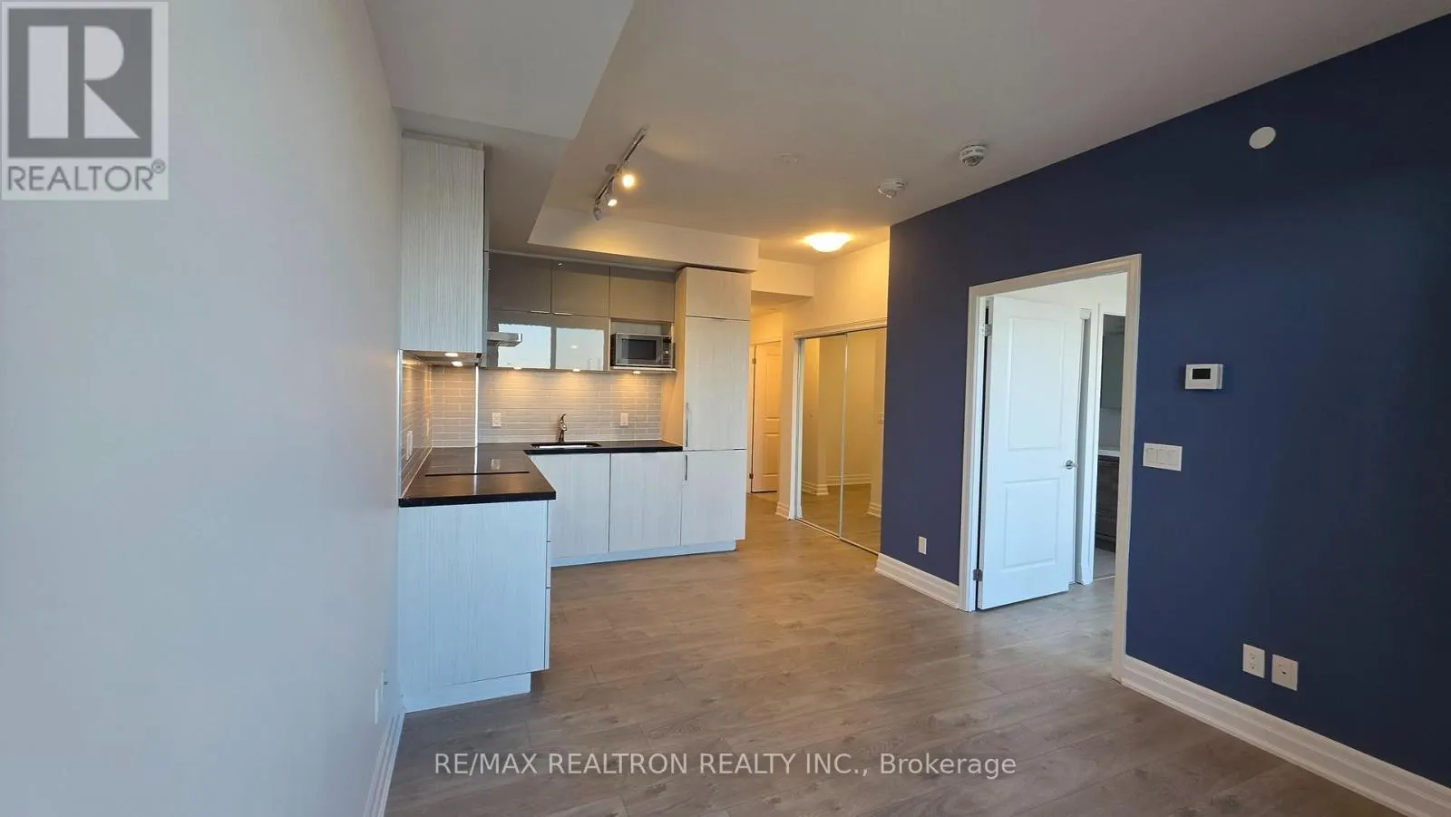 1312 - 10 ROUGE VALLEY DRIVE W