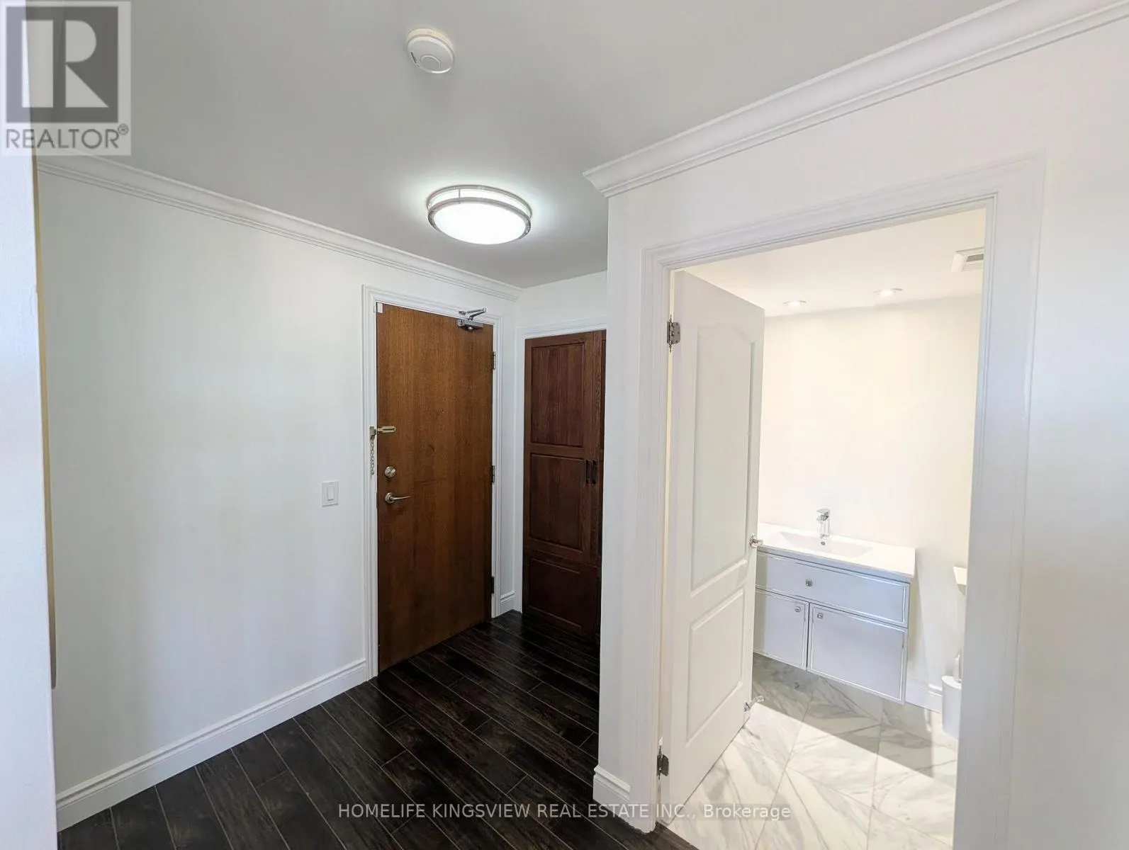 1104 - 60 DISERA DRIVE