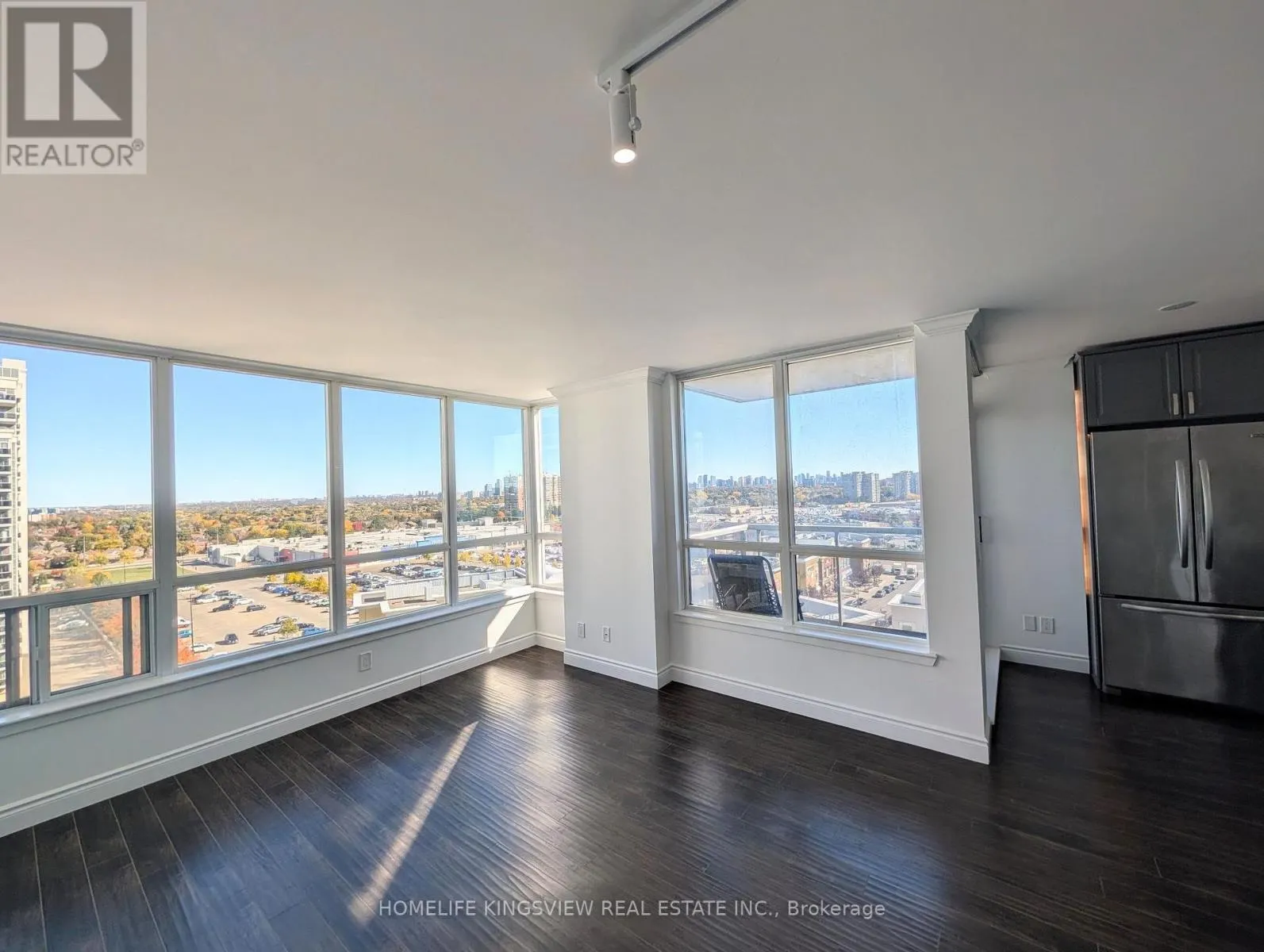 1104 - 60 DISERA DRIVE
