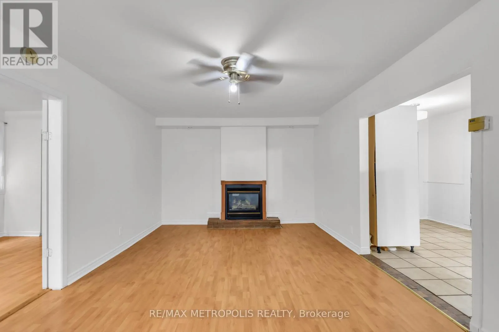 856 CENTRAL AVENUE