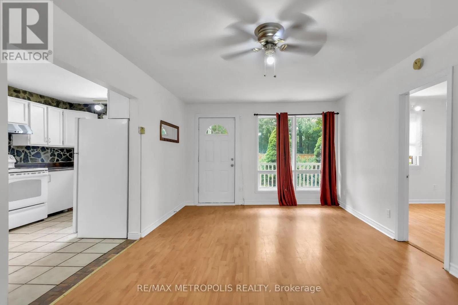 856 CENTRAL AVENUE
