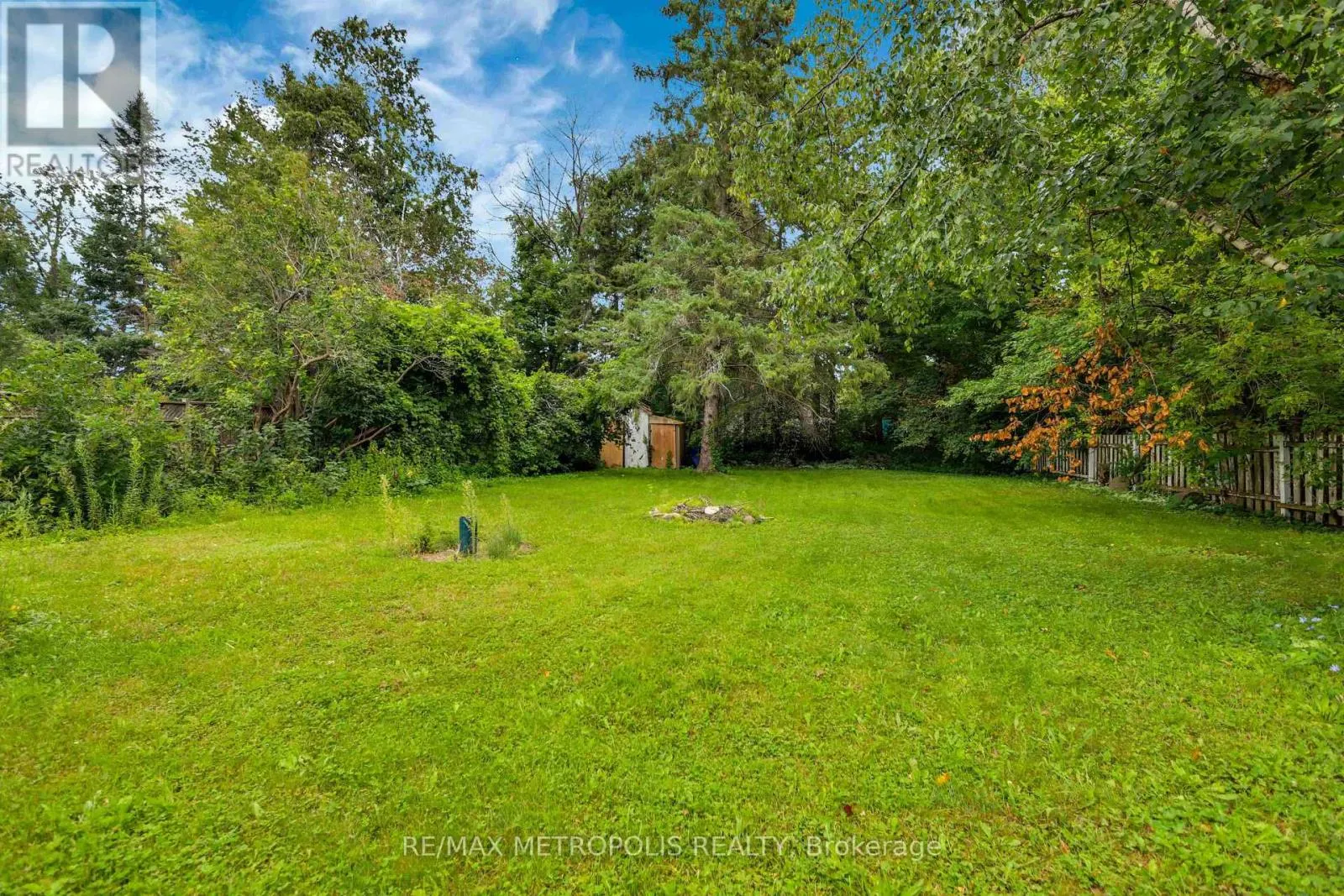 856 CENTRAL AVENUE