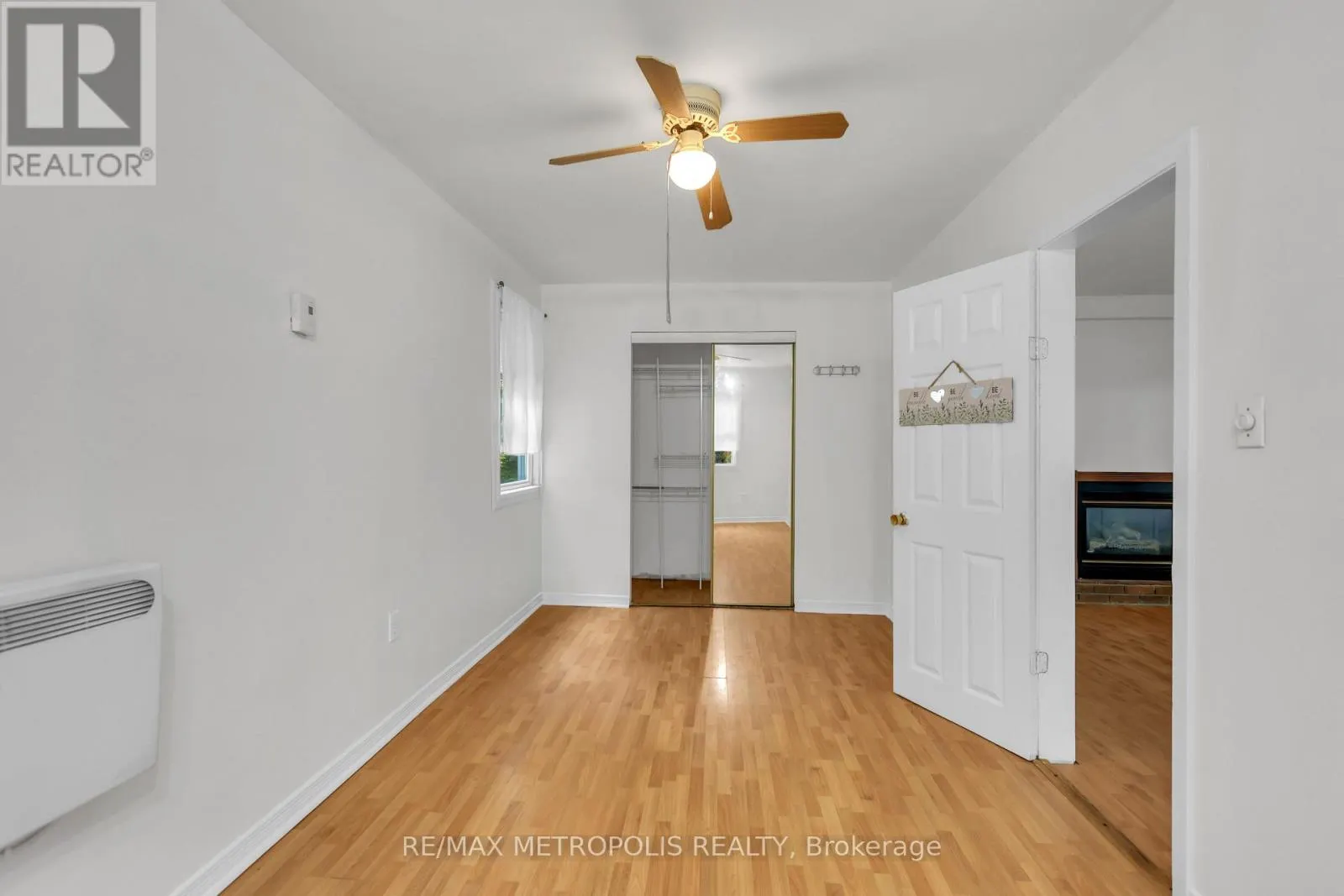 856 CENTRAL AVENUE