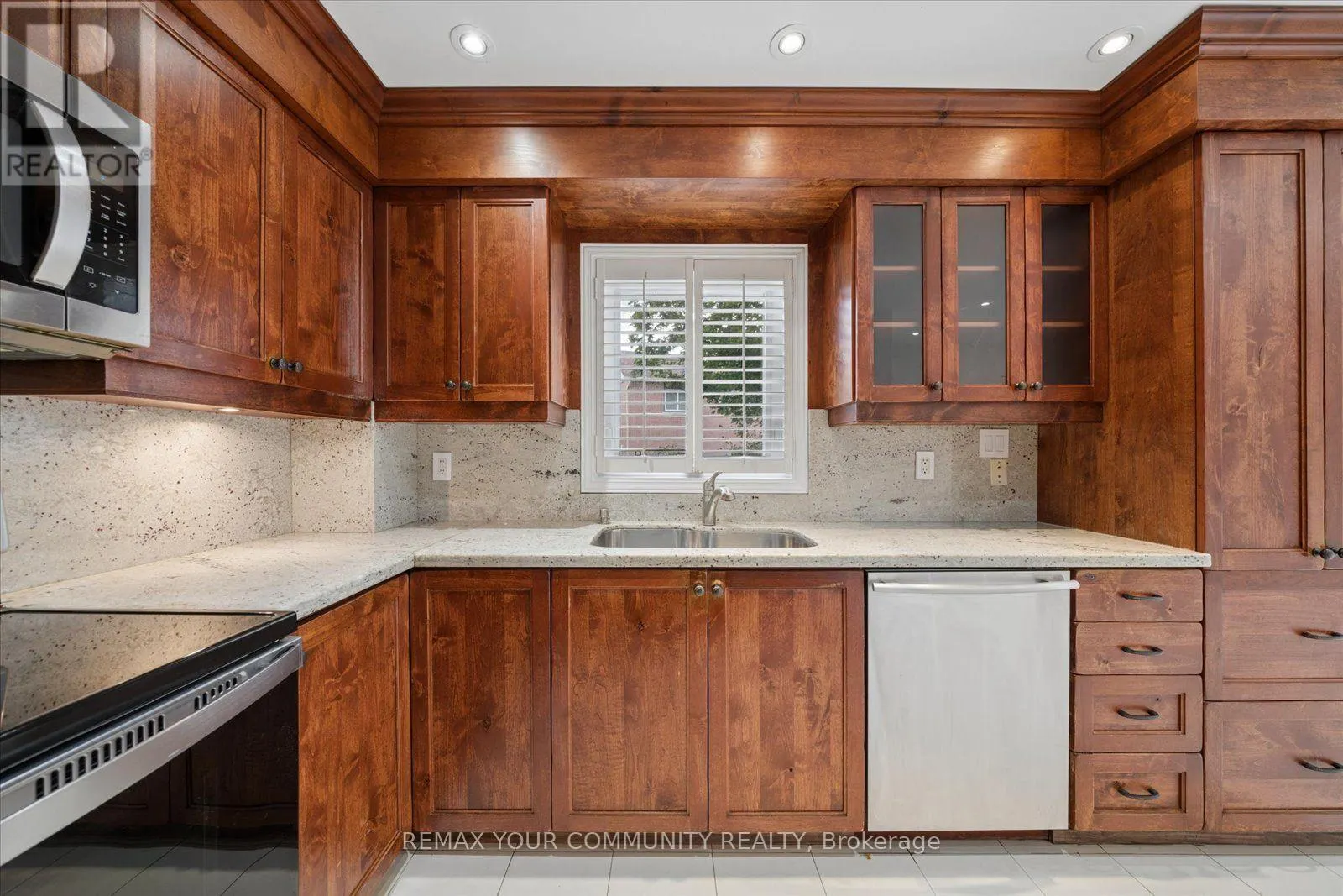 102 EDMUND SEAGER DRIVE