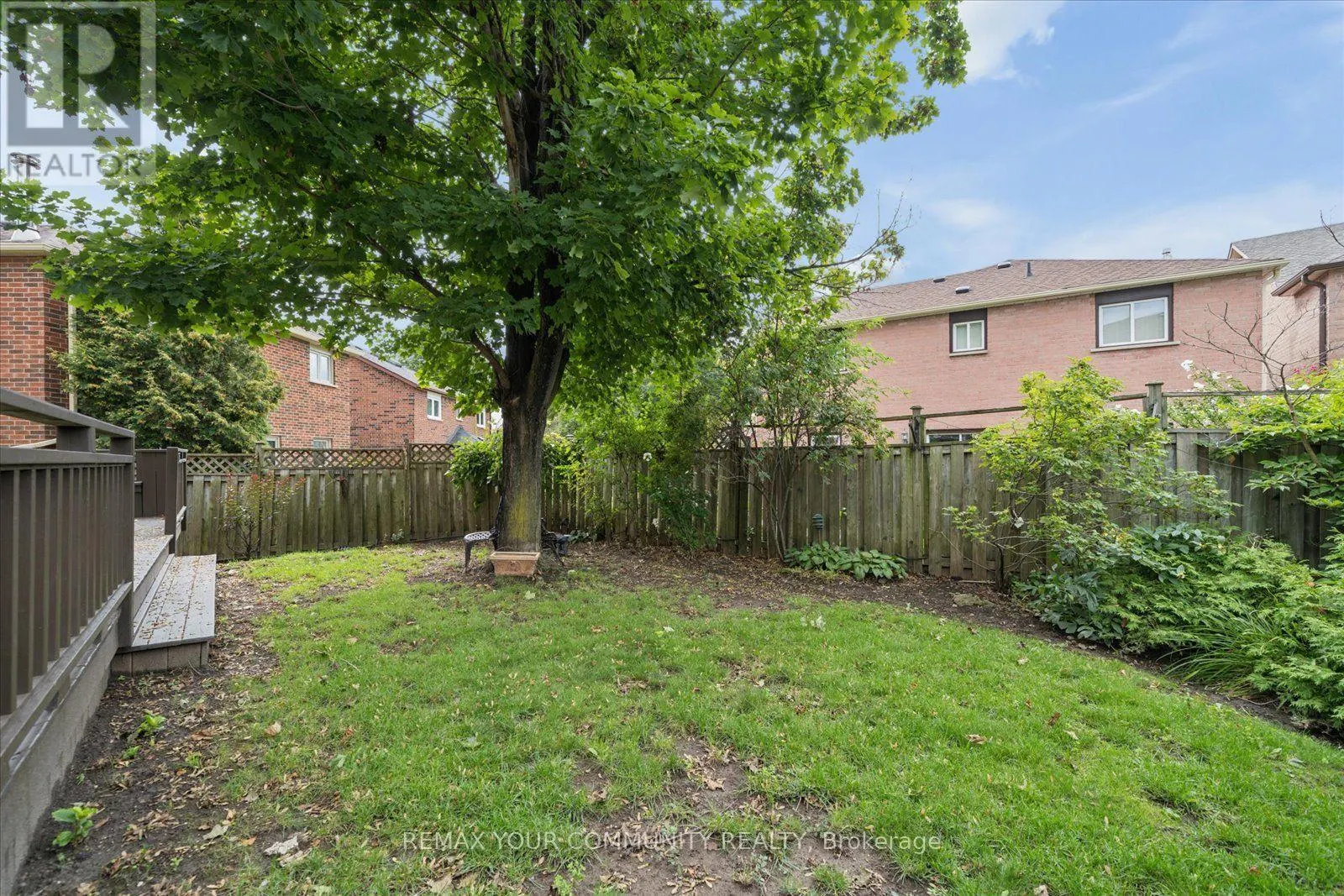 102 EDMUND SEAGER DRIVE