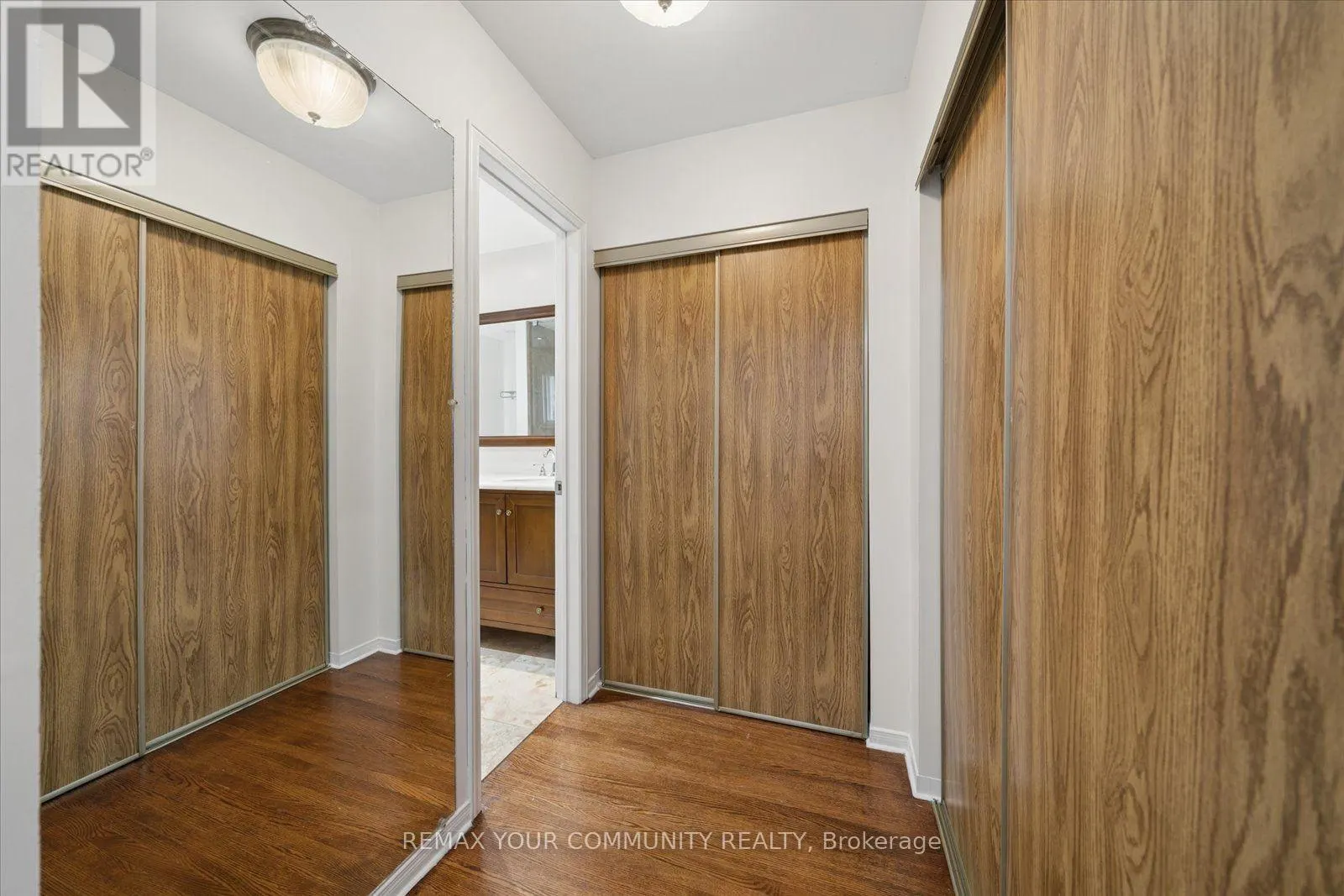 102 EDMUND SEAGER DRIVE