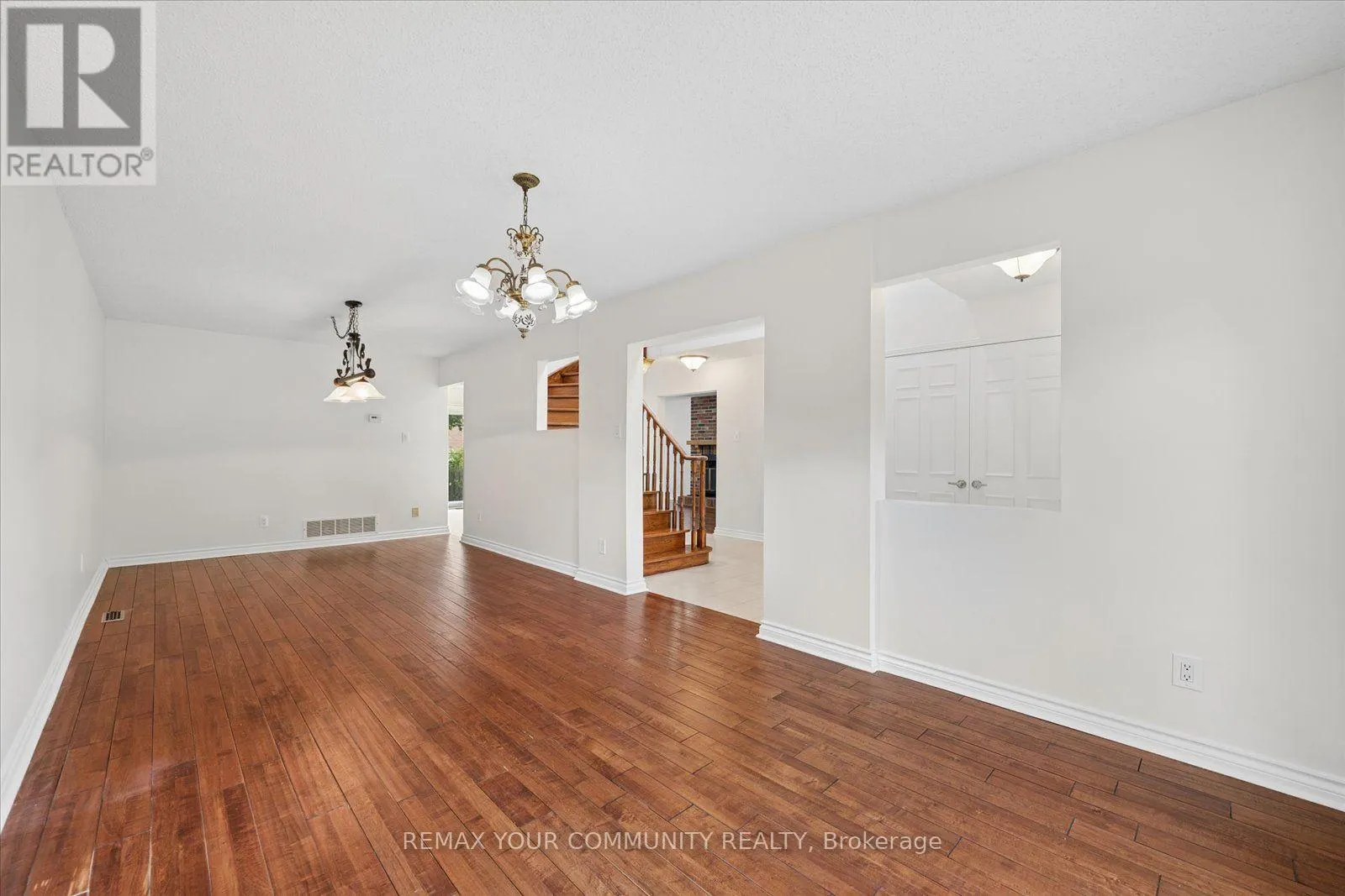 102 EDMUND SEAGER DRIVE