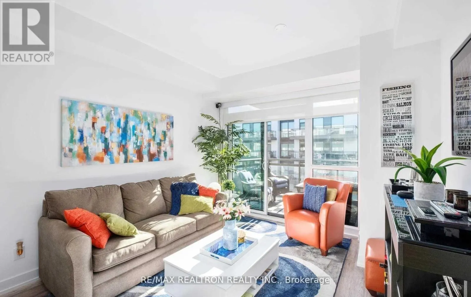 D332 - 333 SEA RAY AVENUE