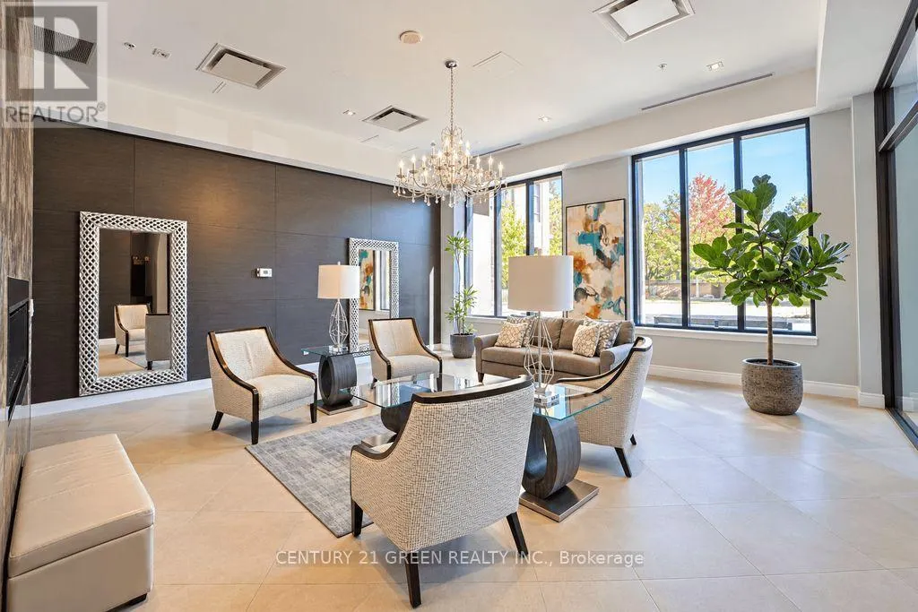 611 - 11611 YONGE STREET