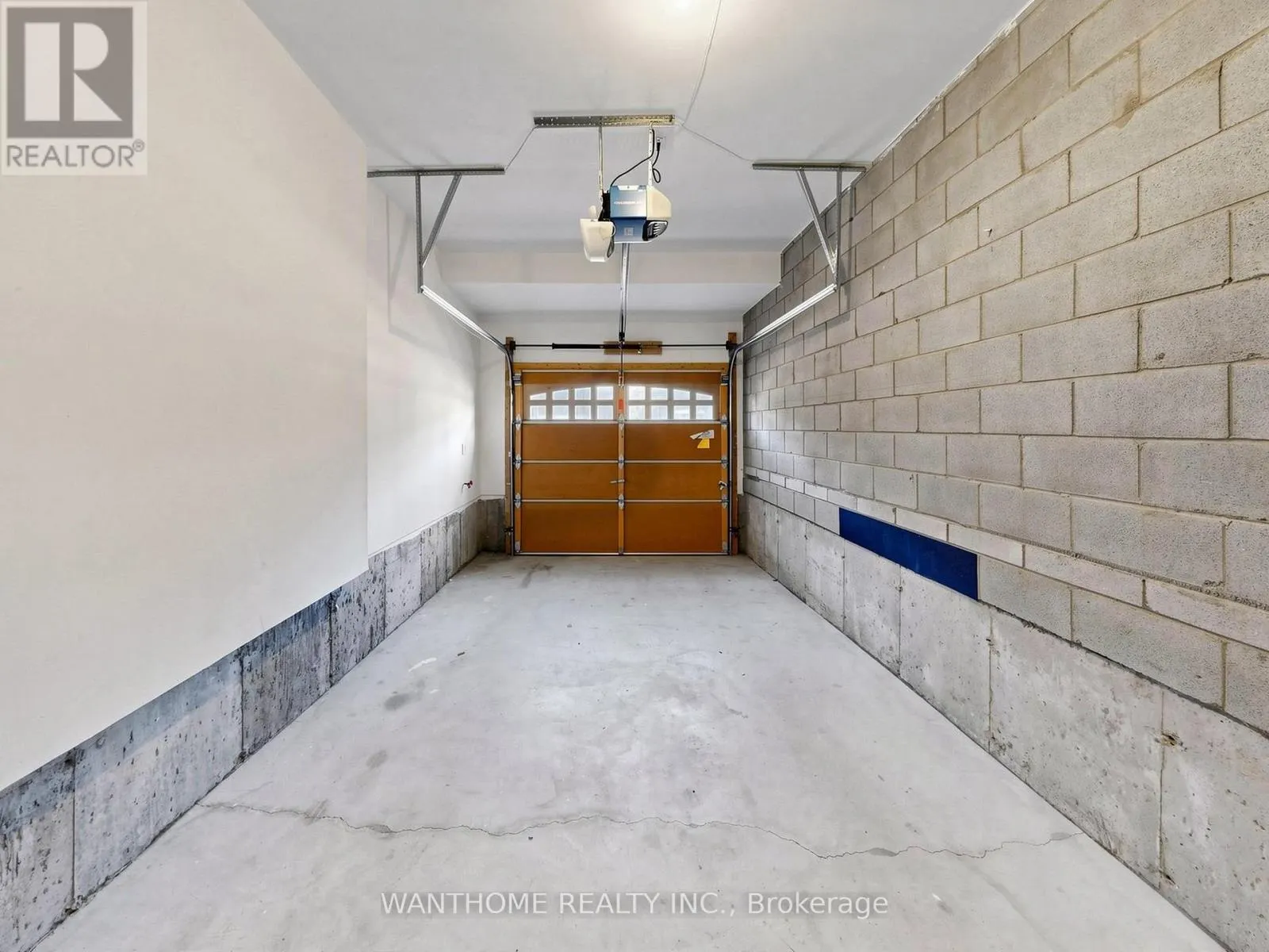 86 PRUNELLA CRESCENT