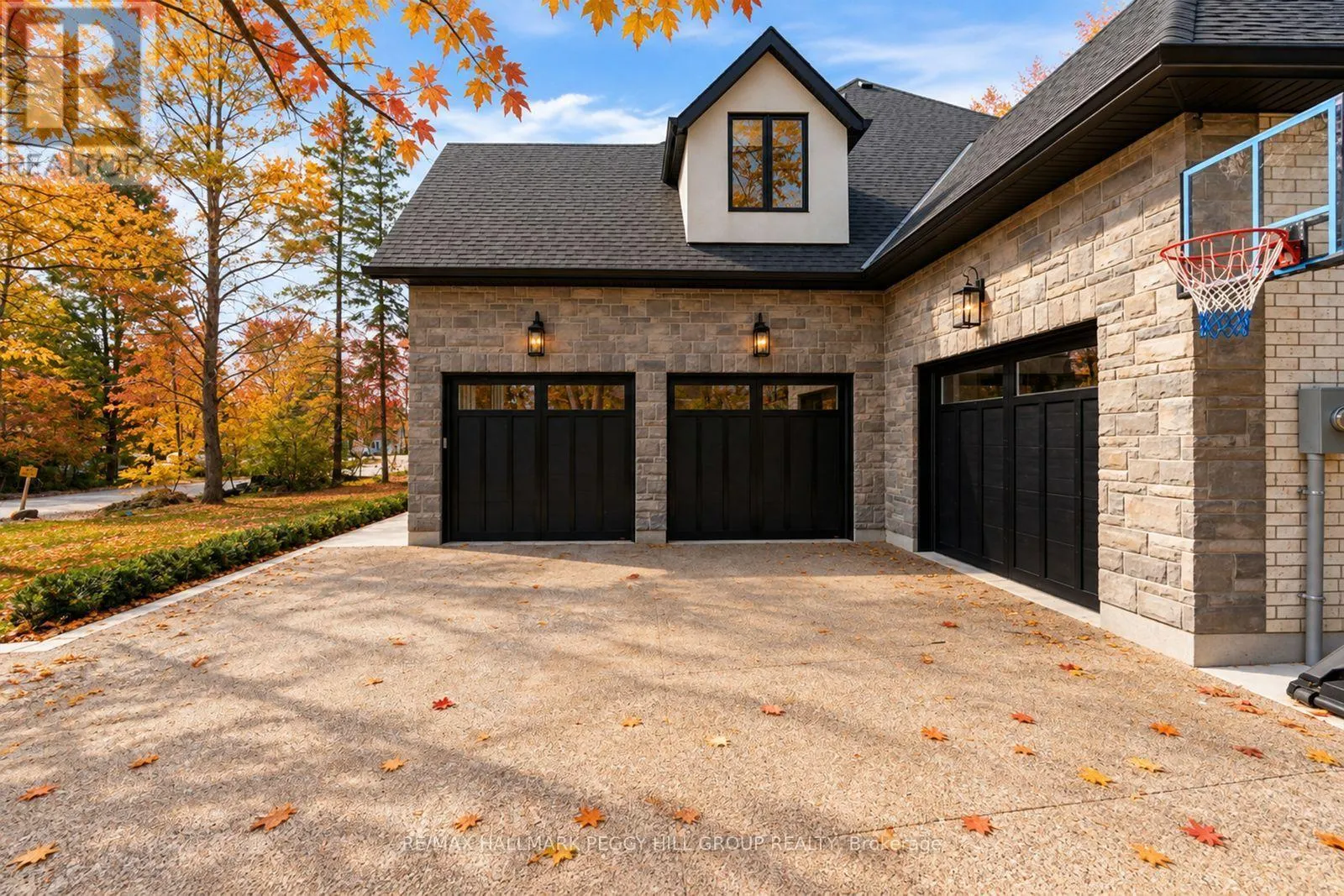 2338 BUCHANAN STREET