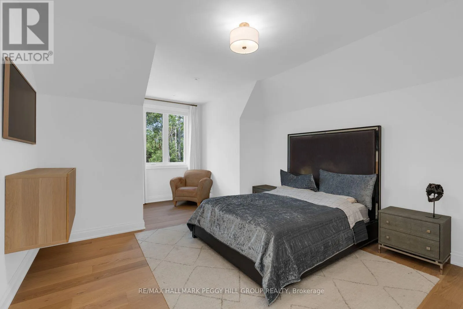 2338 BUCHANAN STREET