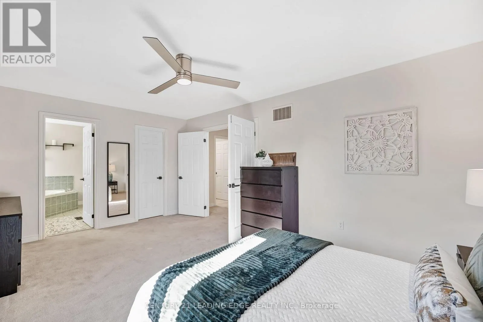 63 BILLINGHAM HEIGHTS