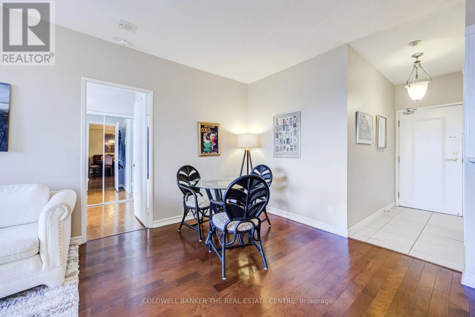 PH22 - 32 CLARISSA DRIVE
