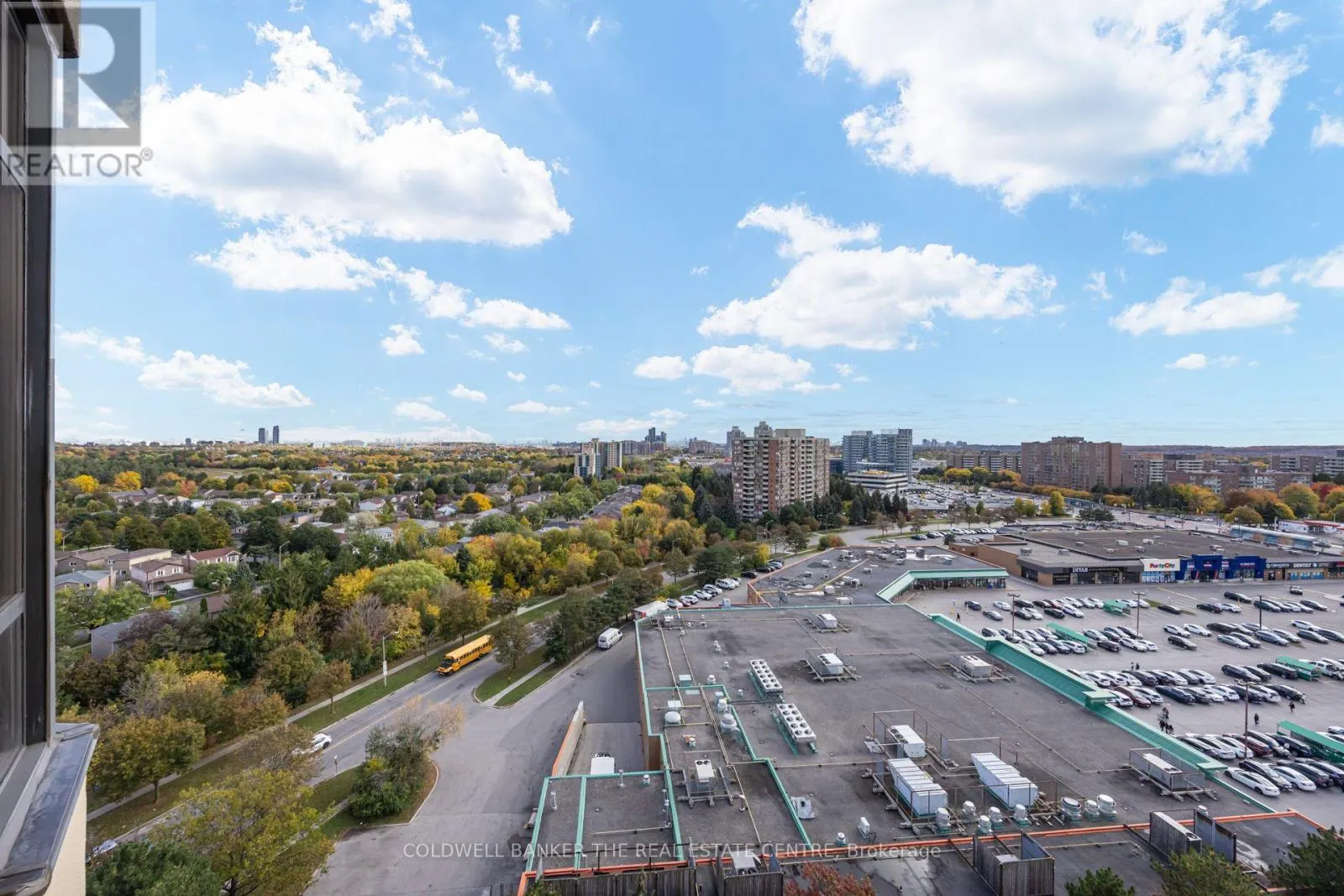 PH22 - 32 CLARISSA DRIVE