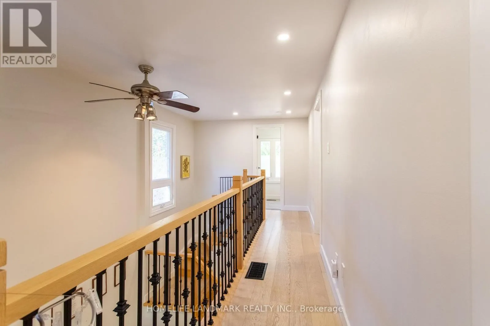 15 FOXGLOVE COURT