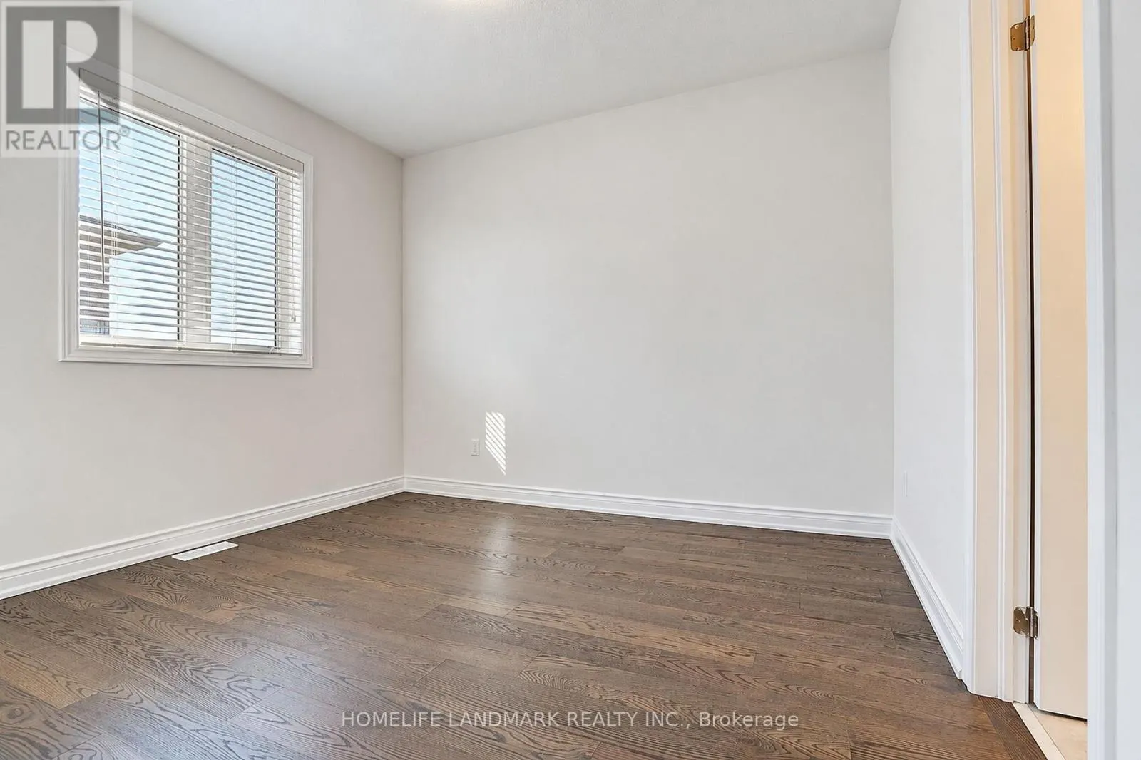 27 APPLEGATE DRIVE