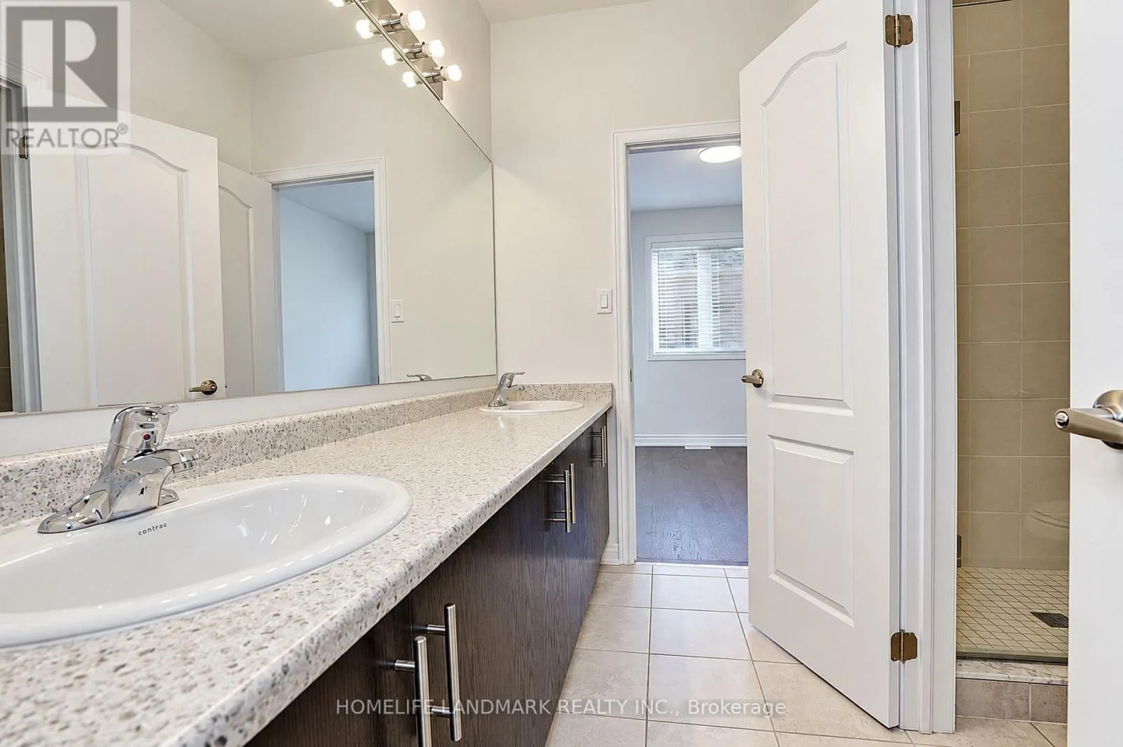 27 APPLEGATE DRIVE